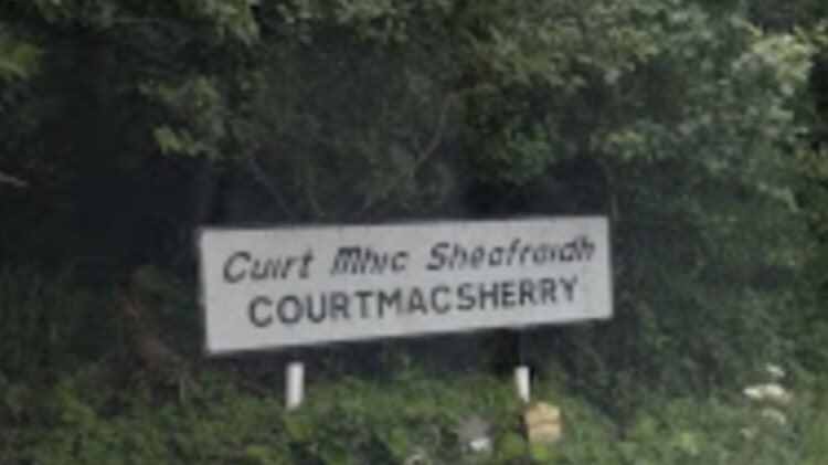 MMurphyOMahony's tweet photo. Wild Atlantic Way signage to be erected in #Courtmacsherry within days. I will fight on for #SevenHeads inclusion @cmacangling @SouthernStarIRL @C103Cork https://t.co/wPD3noi8Vz