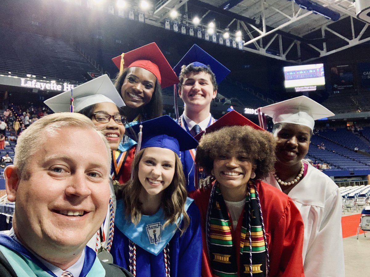 About time to honor the #ClassOf2019 !! Always a little sad, but so proud of this group! I know they will achieve great things! <a href="/lhshighschool/">Lafayette</a> <a href="/FCPSKY/">Fayette County Public Schools</a>