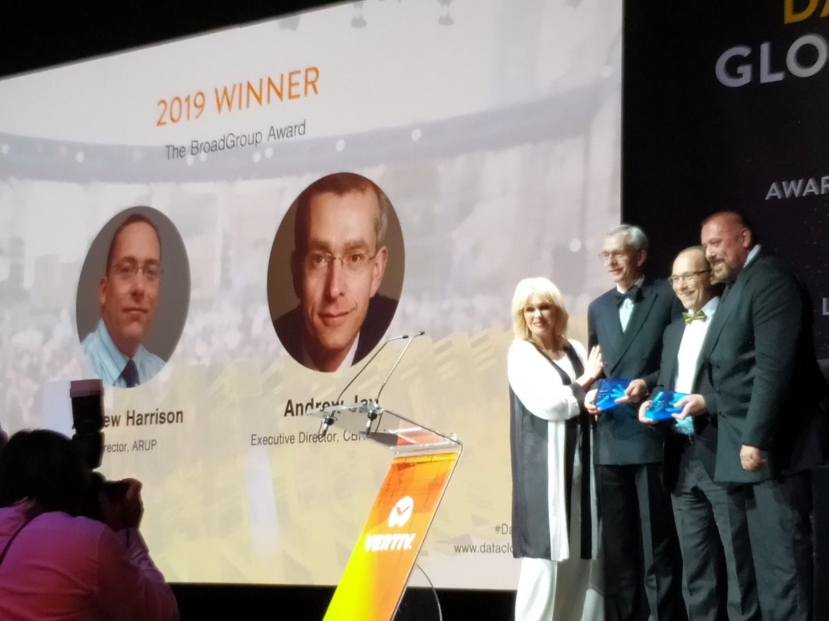 datacloudAwards's tweet image. .@PhilipLowUK presents The BroadGroup Award to Andrew Harrison of @ArupGroup &amp;amp; Andrew Jay of @CBRE! Congratulations to both! #2019Winner