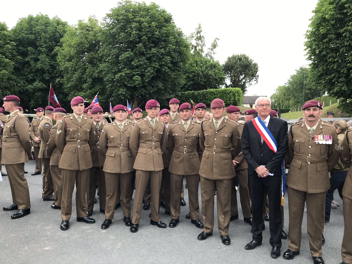 sergemarie15's tweet photo. #Brexit or not Brexit les cérémonies de ce jour à #SaintVaast et à #Putot @AugePays @NCPA_Normandie ont encore montré combien l’amitié entre les #Normands et les #Britanniques était profonde et indéfectible #DDay75 @SophieGaugain @christoblanchet @Pm_Germain @CorinneFeret https://t.co/aGYDjfGDGg