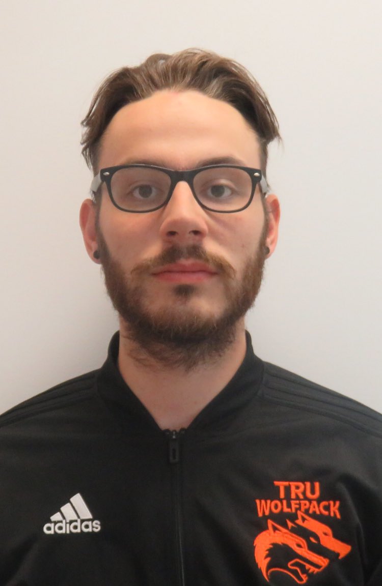 GoTRUWolfPack's tweet photo. π sign Joey Goulet-Jones from @MillarCollege of #Saskatchewan. Story at https://t.co/oEklpboI99 #Kamloops #MyTRU #HereWeCome #USPORTS #CWmvb https://t.co/46Lg9x3W8n