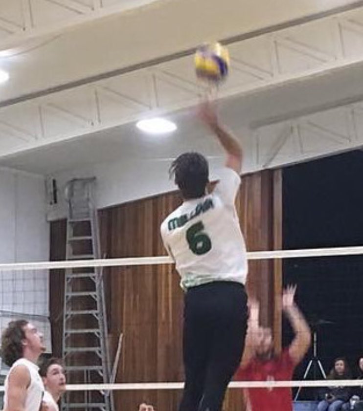 GoTRUWolfPack's tweet photo. π sign Joey Goulet-Jones from @MillarCollege of #Saskatchewan. Story at https://t.co/oEklpboI99 #Kamloops #MyTRU #HereWeCome #USPORTS #CWmvb https://t.co/46Lg9x3W8n