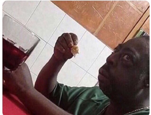 Love15Land's tweet photo. Amber: I rate myself 10/10 for looks, personality and chat            

The entire UK:
#LoveIsIand https://t.co/jsFv0X6vul