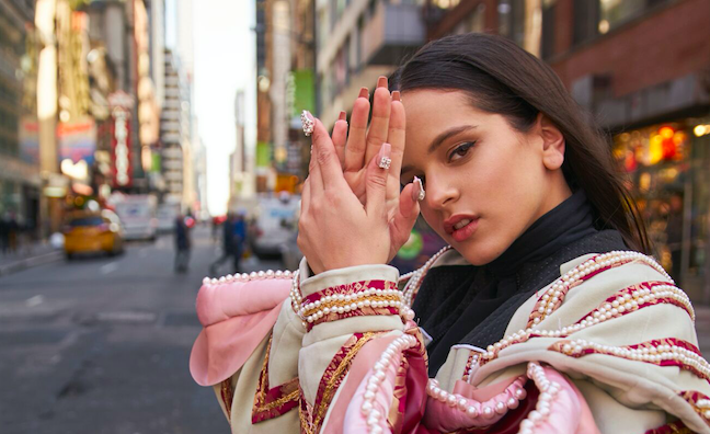 MusicWeek's tweet photo. 'You know greatness when you see it': @UMPG signs @rosaliavt: https://t.co/7IQBlZffpP https://t.co/kj096Shs1l