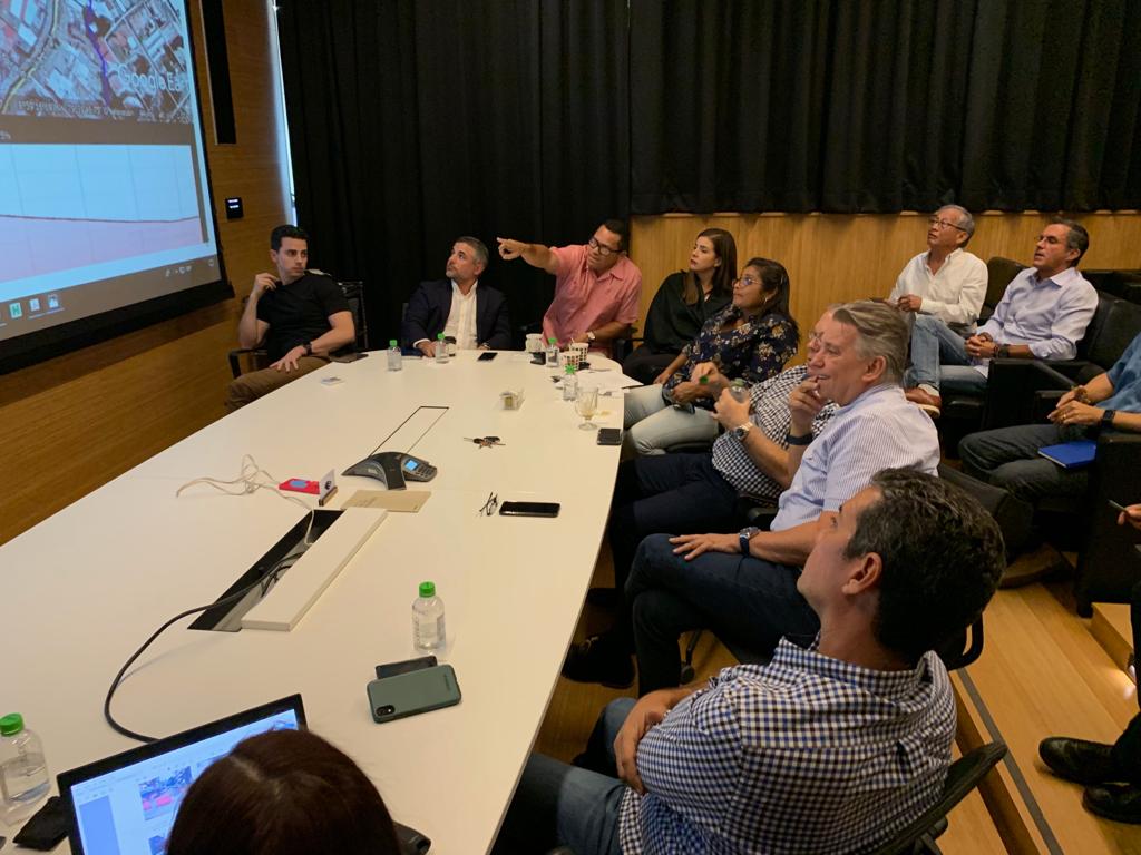 Felicitamos al nuevo Gobierno en donde  analizan los efectos del famoso Proyecto de Revitalización de la Ciudad que en vez de ser bueno. Ahora es un problema nacional que tendrán que resolver de manera integral. Excelente <a href="/SPIApanama/">SPIA | Panamá</a>, <a href="/judyMEANA/">Judy Meana</a>, <a href="/RafaSabonge/">Rafa Sabonge</a>, <a href="/joseluisfabrega/">José Luis Fábrega</a>