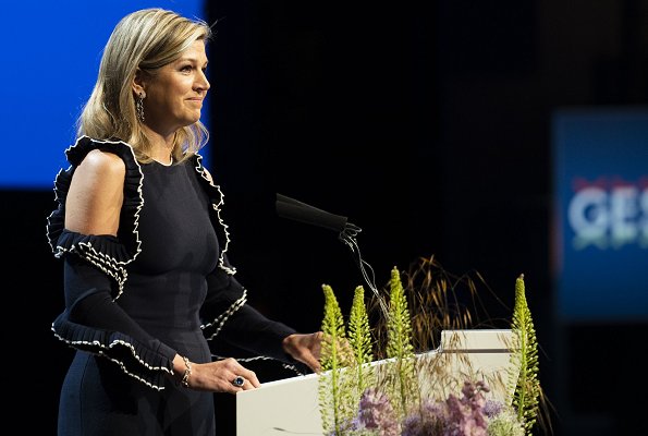 On June 4, 2019, Queen Maxima attended the opening of 2019 Global Entrepreneurship Summit (GES2019) held at the World Forum in The Hague. Queen Maxima gave an opening speech.GES is held annually to promote entrepreneurship worldwide.