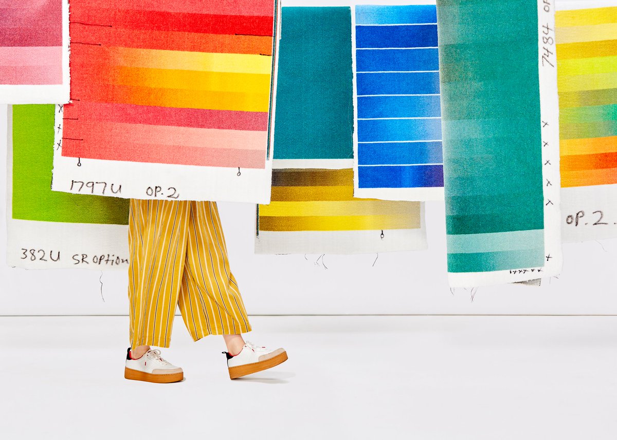 AzureMagazine's tweet photo. How do we create community in the built environment? How does colour impact us in the spaces we inhabit? @ShawContract's 4 new collections at @NeoCon_Shows this year explore these questions. Get a preview here and visit Suite 10-1014 during the show! ➡️ https://t.co/ckpHWUOe6t https://t.co/SaXw11cSRR