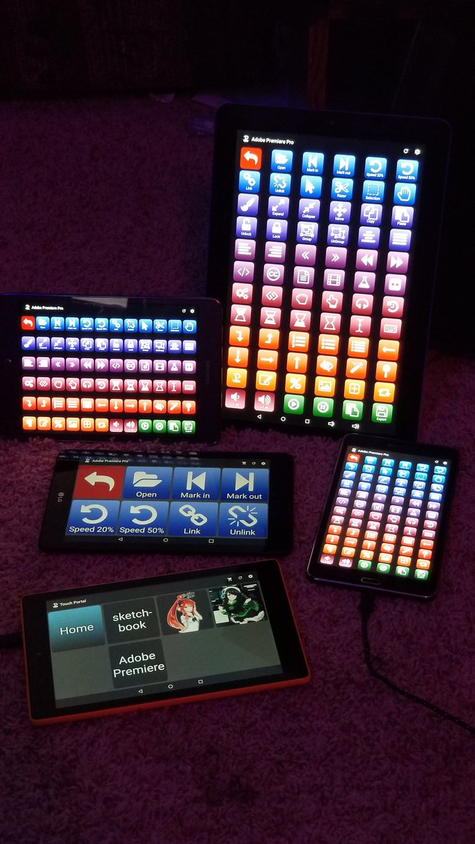 MarikuKira's tweet photo. @LegendsSc @AntVenom @elgatogaming @Touch_Portal Thay usually say less is more but I agree to disagree 15 buttons pffff I love my @Touch_Portal https://t.co/ATQslpI1F9