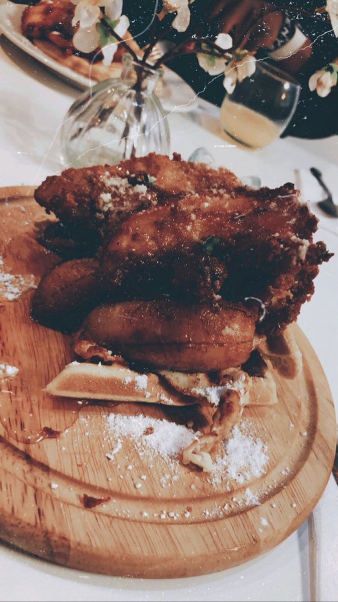 OnidodoUK's tweet photo. Onidodo Suya Chicken Waffles https://t.co/DZ4AVe8rlh