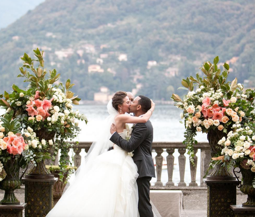 LivealikeFR's tweet photo. #Miiting : organiser votre #mariage de célébrités en un rien de temps #AppStore https://t.co/fEJYddCXBt
cc @TalentShowFr https://t.co/rmRUTZc4cF