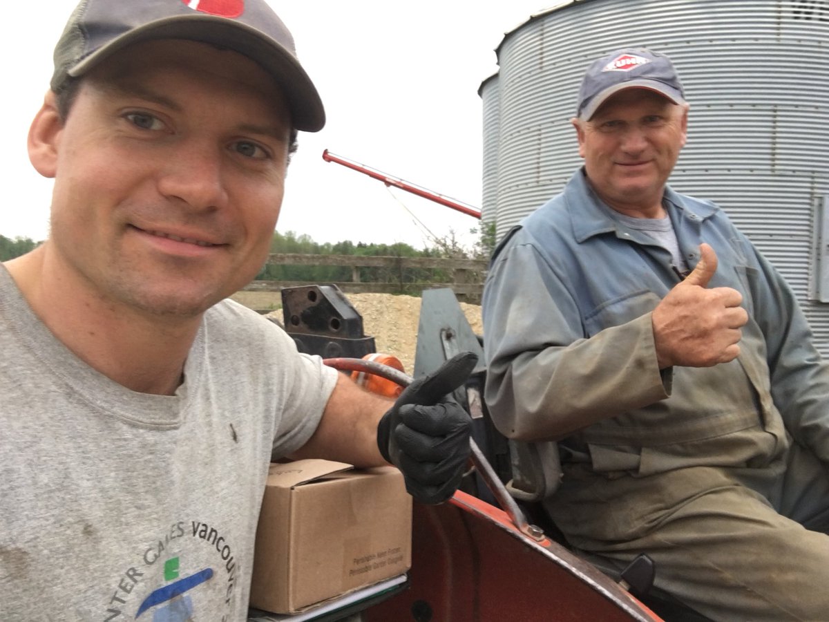 And pumpkin planting is in the books! The annual pumpkin planting crew pic #plant19