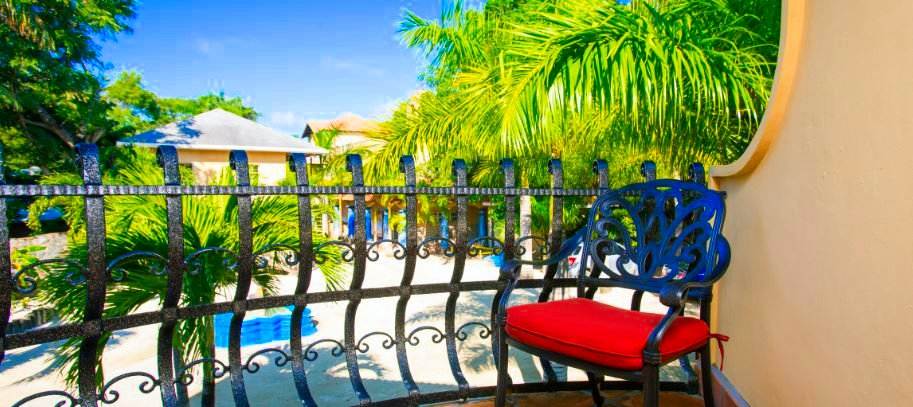 CaribeTesoro's tweet photo. We look forward to seeing you. When are you coming to share the mansion with us? 
Check out our Caribe Suite with a great courtyard view.... 
Imagine waking up here with us... 
https://t.co/7RcWUgOTYk 
#CaribeTesoro #CaribeSuite https://t.co/FFCtlNGExP