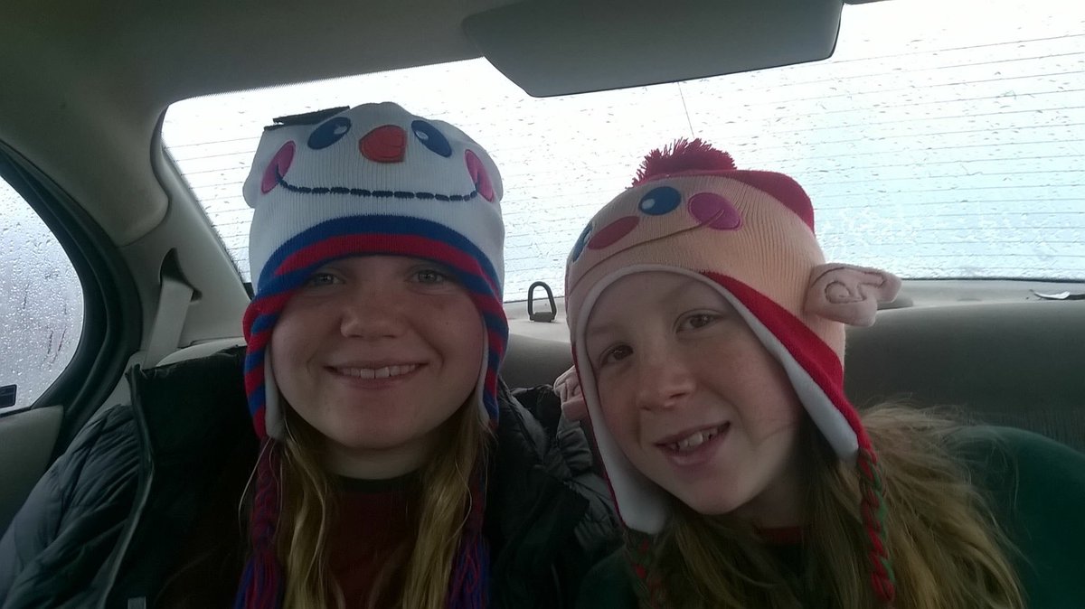 libertyg_sister's tweet image. ⚠️RETWEET⚠️    Please help FIND OUR KILLER! Libby and Abby were murdered February 13,2017 while walking on our local trails. Their killer is still on the loose. Libby got a video that recorded his voice and a blurry picture of him walking towards them. #AbbyandLibby #CrimeCon2019