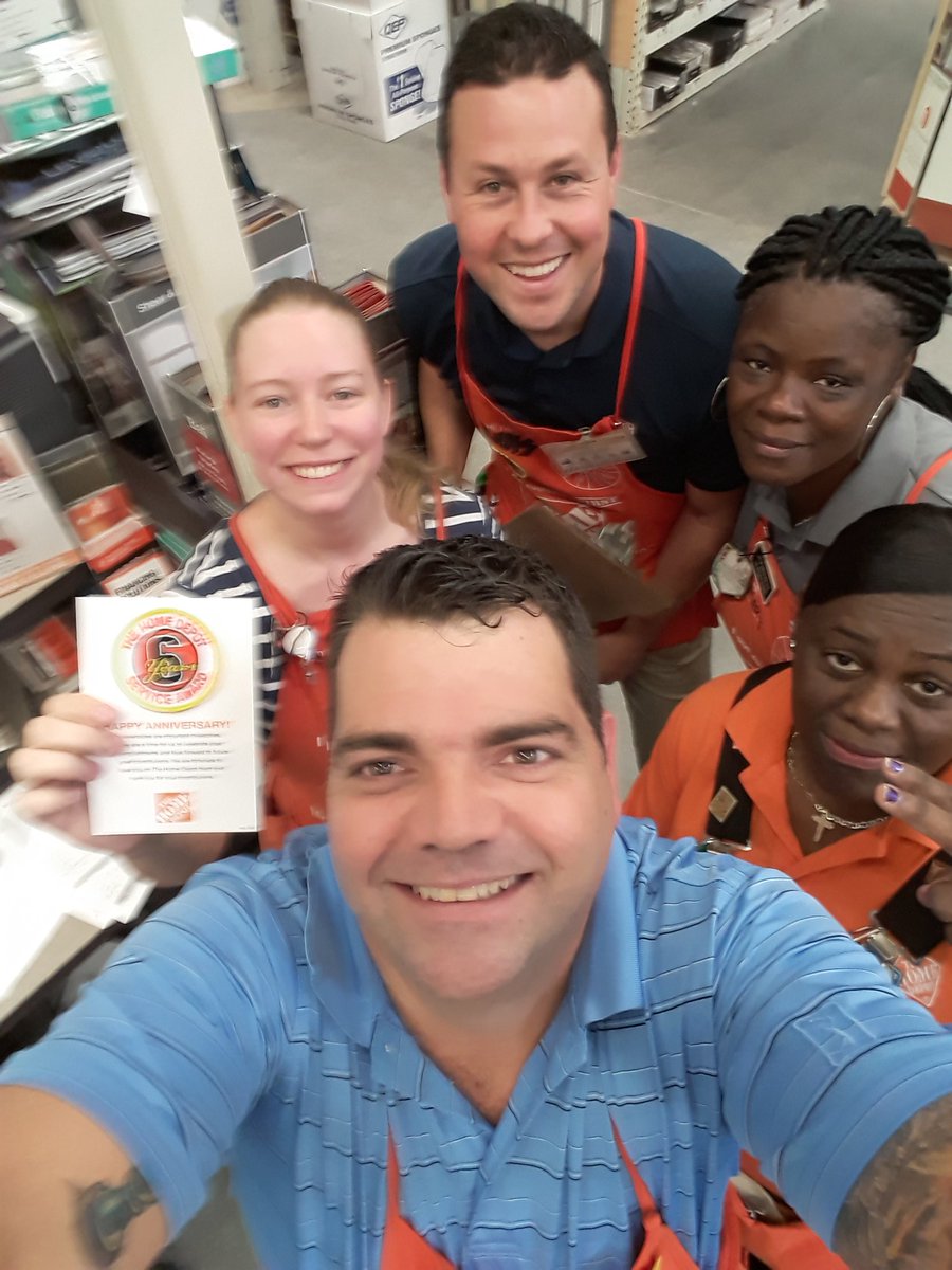 Celebrating 6 years Stephanie specialist:) thanks for your hard work:)