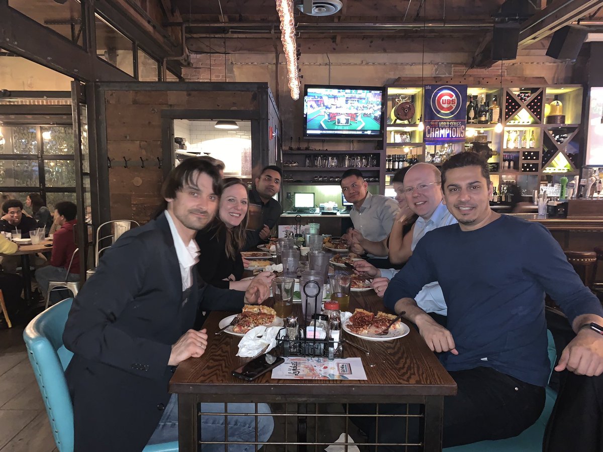 mandhirsingh's tweet image. Post cocktails - common sense CX. Amazing group of people here @contentbloom
#CXChat