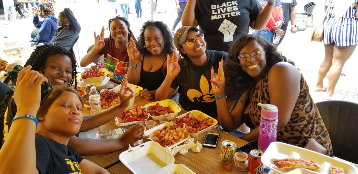 MarieNique_'s tweet image. #BetaMADE 😜💪🏾