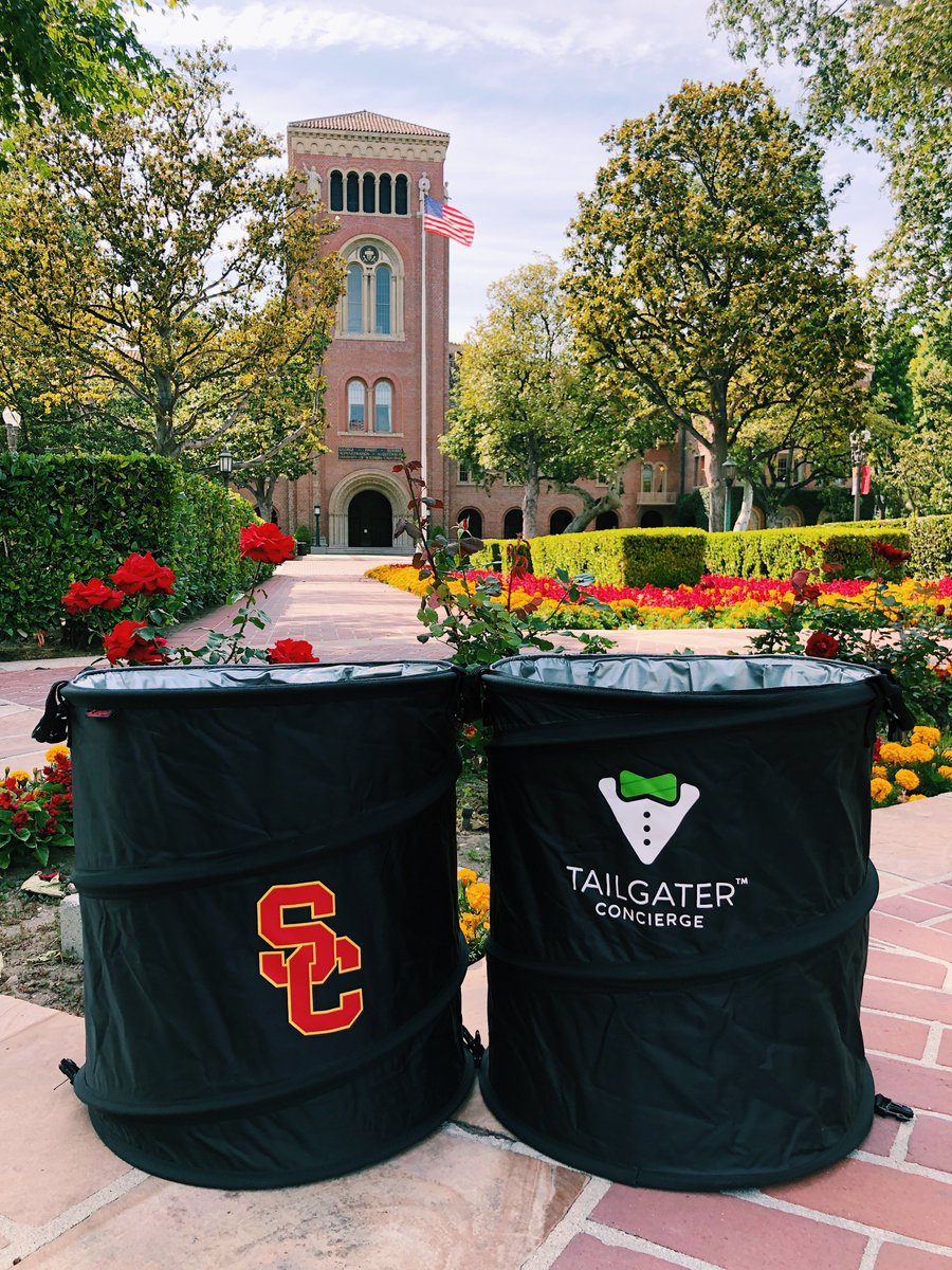 USC_Athletics's tweet image. Win your favorite dad a USC cooler from @TailgaterC!

RT to enter this Father’s Day giveaway!

#FightOn