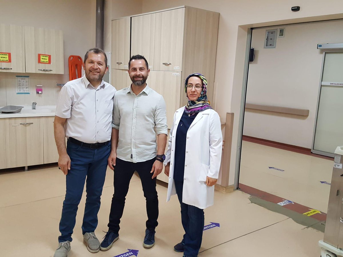 gaziemir nevvar salih isgoren devlet hastanesi on twitter gaziemir dh bashekimi uzm dr dogan yildirm idari ve mali isler muduru ferda punar mudur yardimcisi abdullah kirmaci gorevi basindaki nobetci personelimizi hasta ve