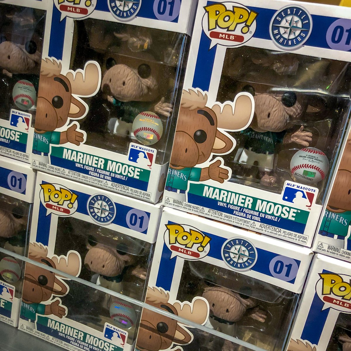 MarinerMoose's tweet photo. They're here and they're beautiful. 😍 @MarinersStore @funko https://t.co/C4WRPOuj5p