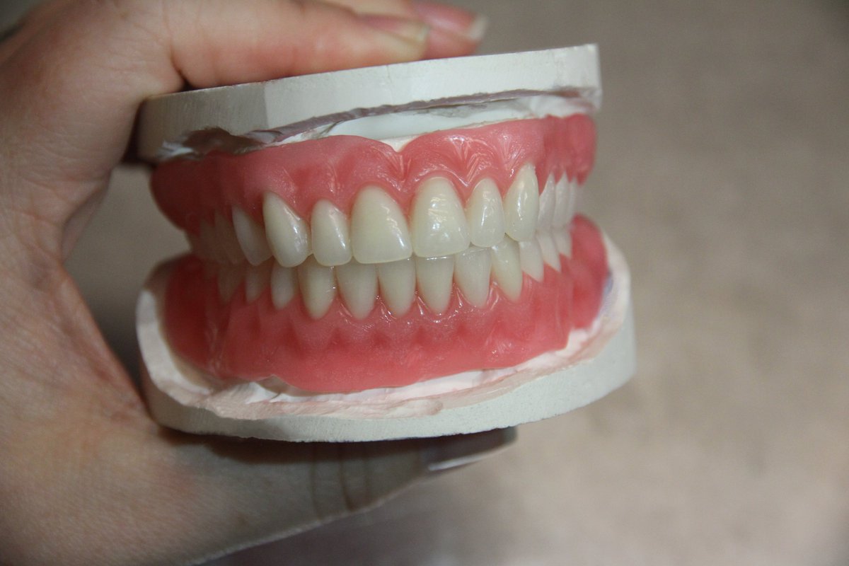 Proramics Dental Lab tweet media