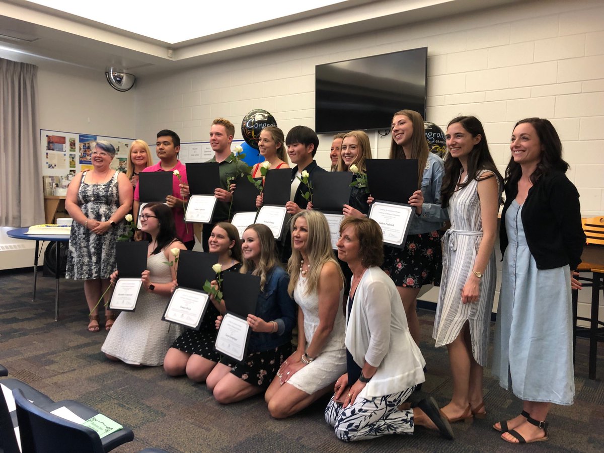 ⁦@CCSD_edu⁩ The first graduating class of St. Martin de Porres Extended French students and their teachers celebrate their Bilingual Certificates. Félicitations!