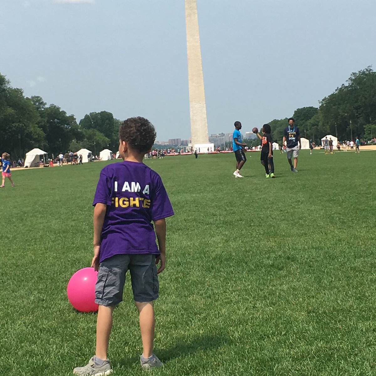 History4Ransom's tweet photo. On Saturday, we participated in Great Strides DC 2019! Thank you to all the volunteered &amp; donated! Lots of walking and football passing on the Mall...even managed to get lunch and a museum trip! Fun day for Team Evan! #untilitsdone #whyistride4cf #cysticfibrosis #warrior https://t.co/oXGAzKbPkM