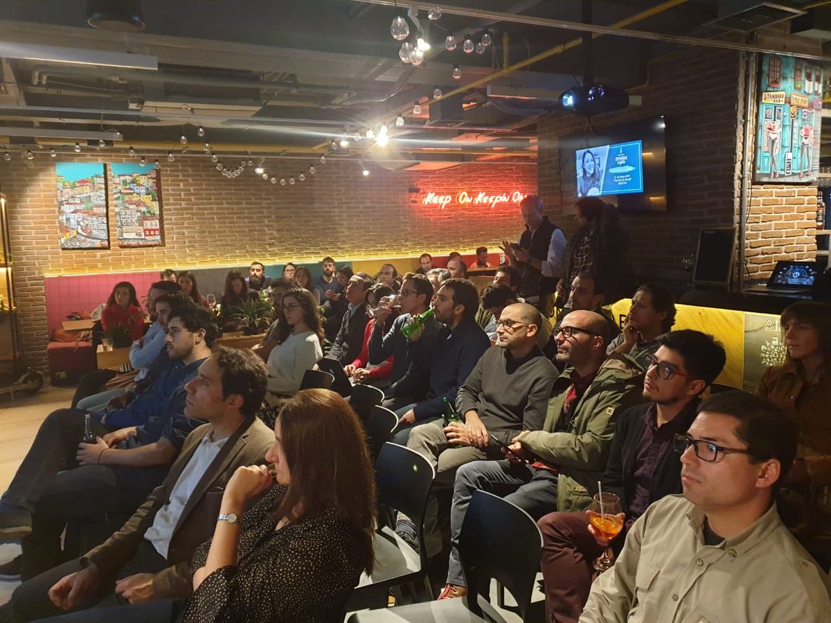 endeavorchile's tweet photo. Charla de Inteligencia Artificial dictada por Francisco Sandoval, Emprendedor Endeavor y fundador de I2B Technologies https://t.co/oHCh3GJOS4