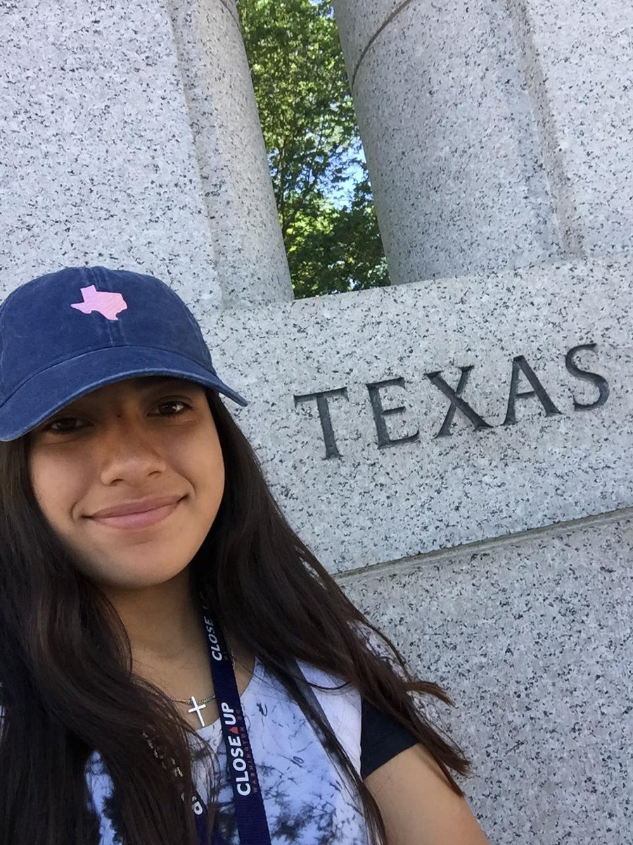 mrs_kings_class's tweet photo. Such an eventful day for KHS students - Washington Monument, Lincoln Memorial, &amp; WWII Memorial.
@KingHSPanthers 
@SISDMultiPrgms 
@SheldonISD 
@Region4ESC 
@CloseUp_DC https://t.co/KULUWWcBpy