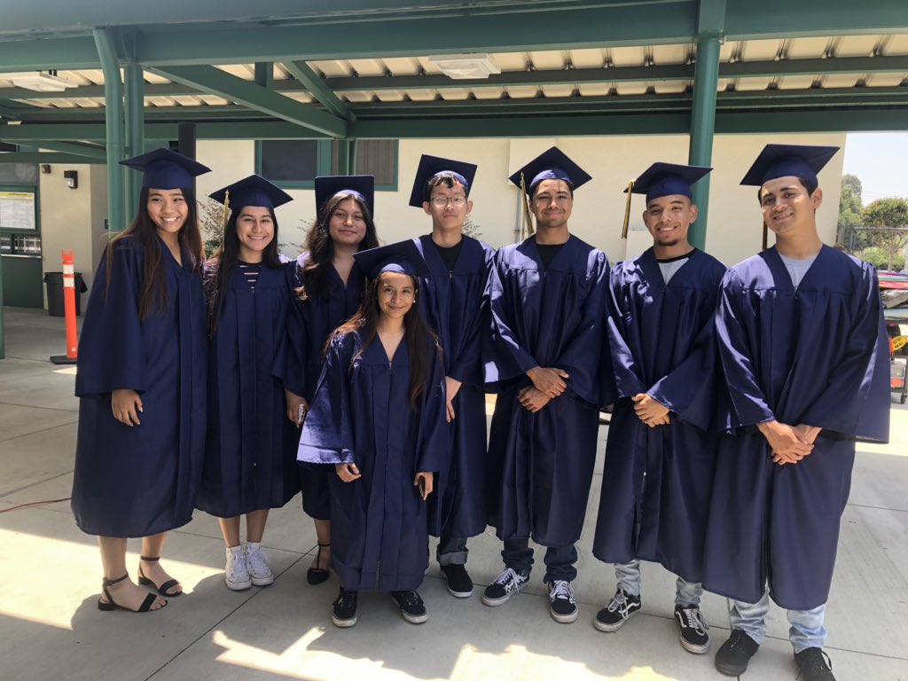 tatisilva1007's tweet photo. Congrats to the @rowlandhs #Classof2019 ! Some of these kiddos were in my 5th grade class my first year of teaching๐ I will never forget them. #AlwaysARascal https://t.co/V7HT13EM8r
