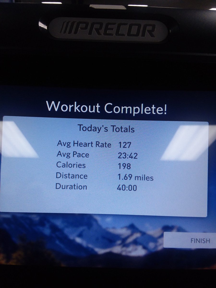 kevikevshow's tweet photo. One mile down, need to do some back exercises #wakandaworkout #gymlife #backtothehouse https://t.co/HPnI8Fluxn
