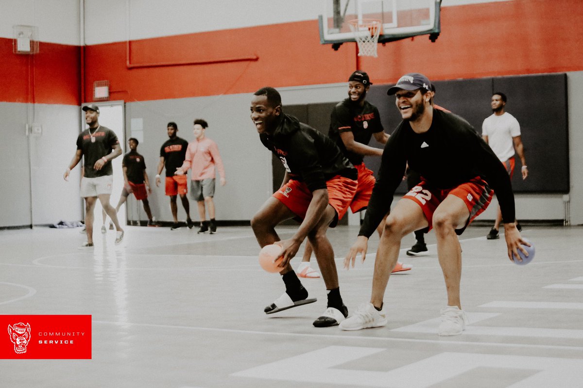 Gay dodgeball melts the seattle freeze