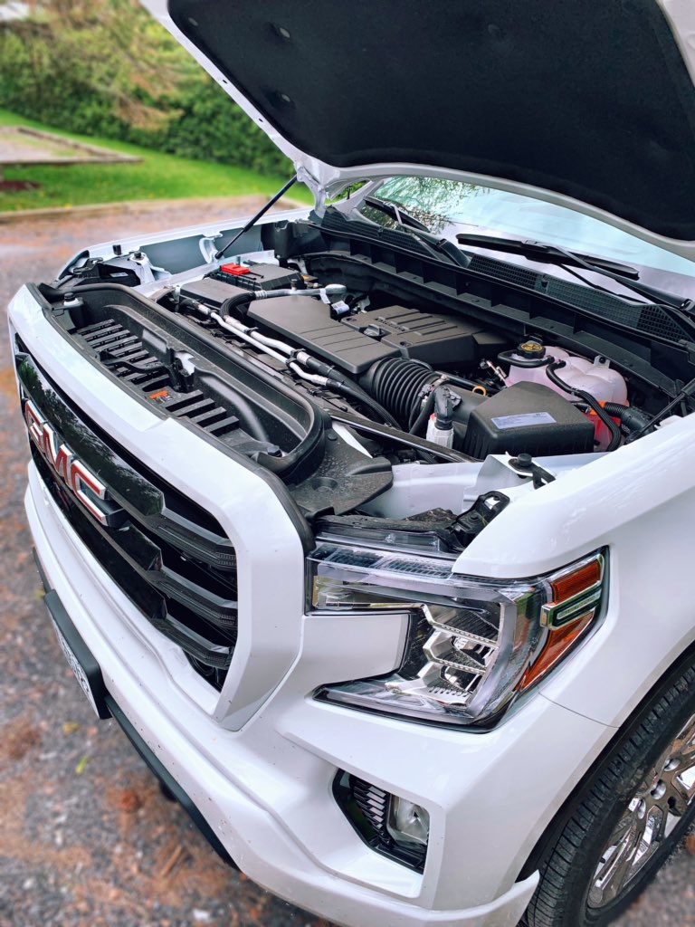 JulTorq's tweet photo. I had the chance to test-drive the new Sierra Elevation equipped with the 4 cylinders 2.7L Turbo today. This new engine option will deliver fuel economy without breaking the bank. 

https://t.co/jxui3c2mtO

#GMC #GMCSierra #SierraElevation #GMCElevation #TorqArmy #TorqOffroad https://t.co/wo6wOIotEi