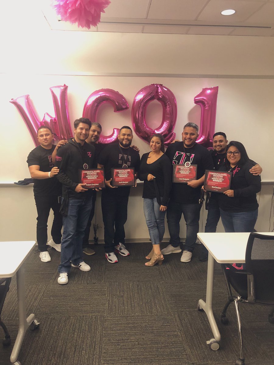 SoniaSAT425's tweet photo. Celebrating Q1 WC 🎉 today! Congrats! @joshaleman87 @jdelgadotmo1 @eva_suarez15 &amp;Ruben #TexasDNA #WeDoNothingAverage @cjgreentx @Dsolano1023 https://t.co/ijp623jzTZ