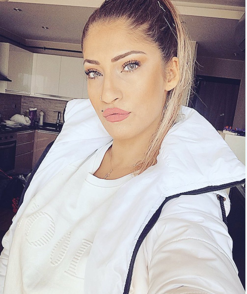 sahibeece (@sahibeece6) on Twitter photo 