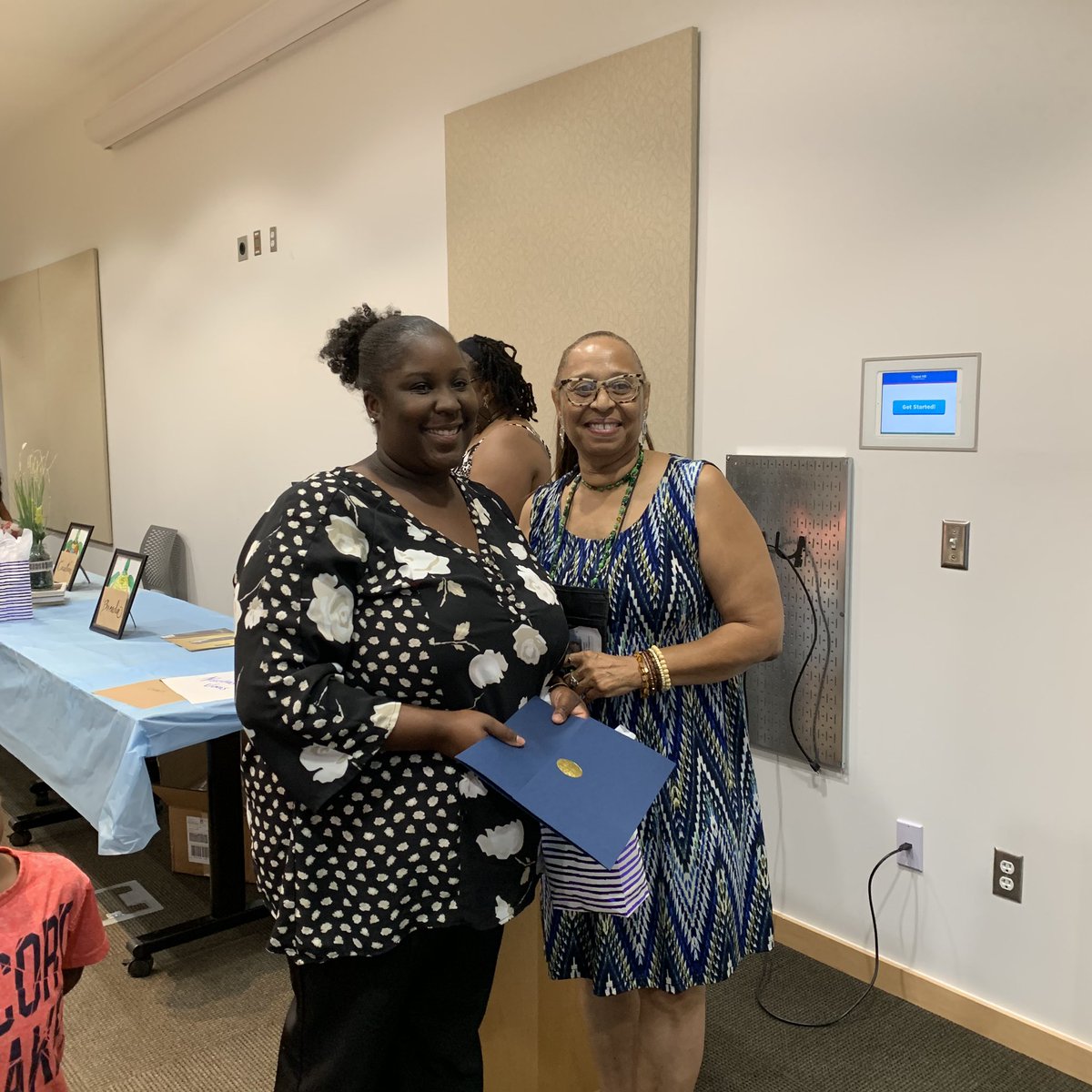 <a href="/EphesusElem/">Ephesus Elementary</a> <a href="/chccs/">Chapel Hill-Carrboro City Schools</a> appreciate Ms. Centeno &amp; Carla Smith’s work w/ <a href="/CHCCS_ParentU/">Parent University</a> &amp; tonight’s celebration of parent authors &amp; parent ambassadors! 2 Ephesus parents read their stories (Marina Ramirez &amp; Domenica Gomez)  inspired by <a href="/reynagrande/">Reyna Grande</a>’s books. Sherrell Meadows recognized!