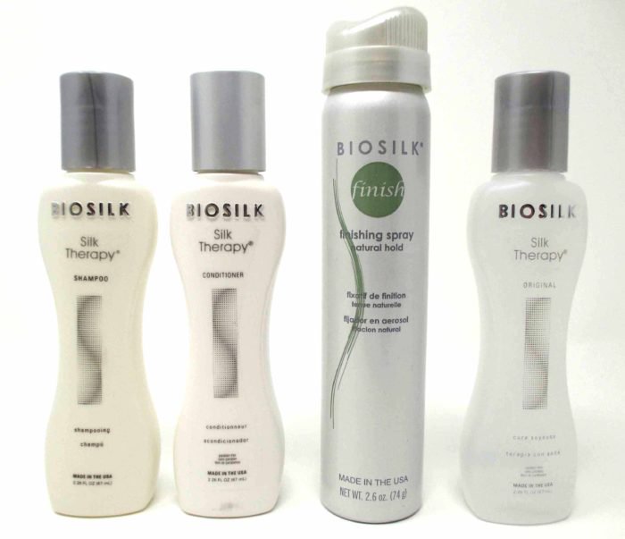 This <a href="/BioSilkHaircare/">BioSilk</a> kit can join you on all of your summer travels!  The Strength And Shine On The Go Styling Kit is an @UltaBeauty exclusive!  Click link in the bio for full details (and a special money-saving opportunity). #prsample #beauty #hair ragingrouge.com/perfect-for-su…