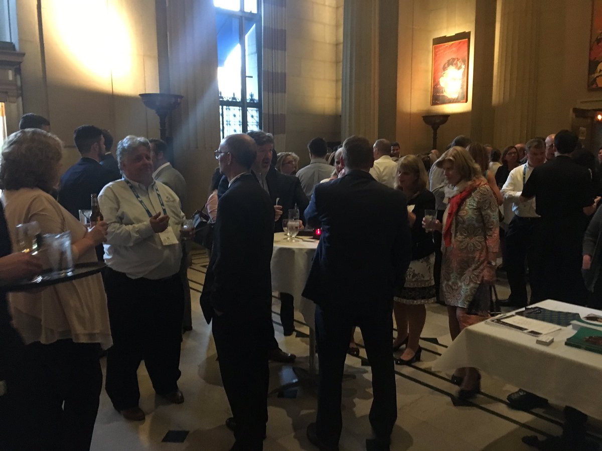 IABCNPhila's tweet photo. Full house here at #IABCNmembers @TirNaNogPhilly! #IrishHappyHour #BIO2019 Thank you to our sponsors @AcumenAnalytics @AlmacGroup @ICONplc @McDayLLC @StructureTone @VolpeAndKoenig https://t.co/E67a4q3vnf