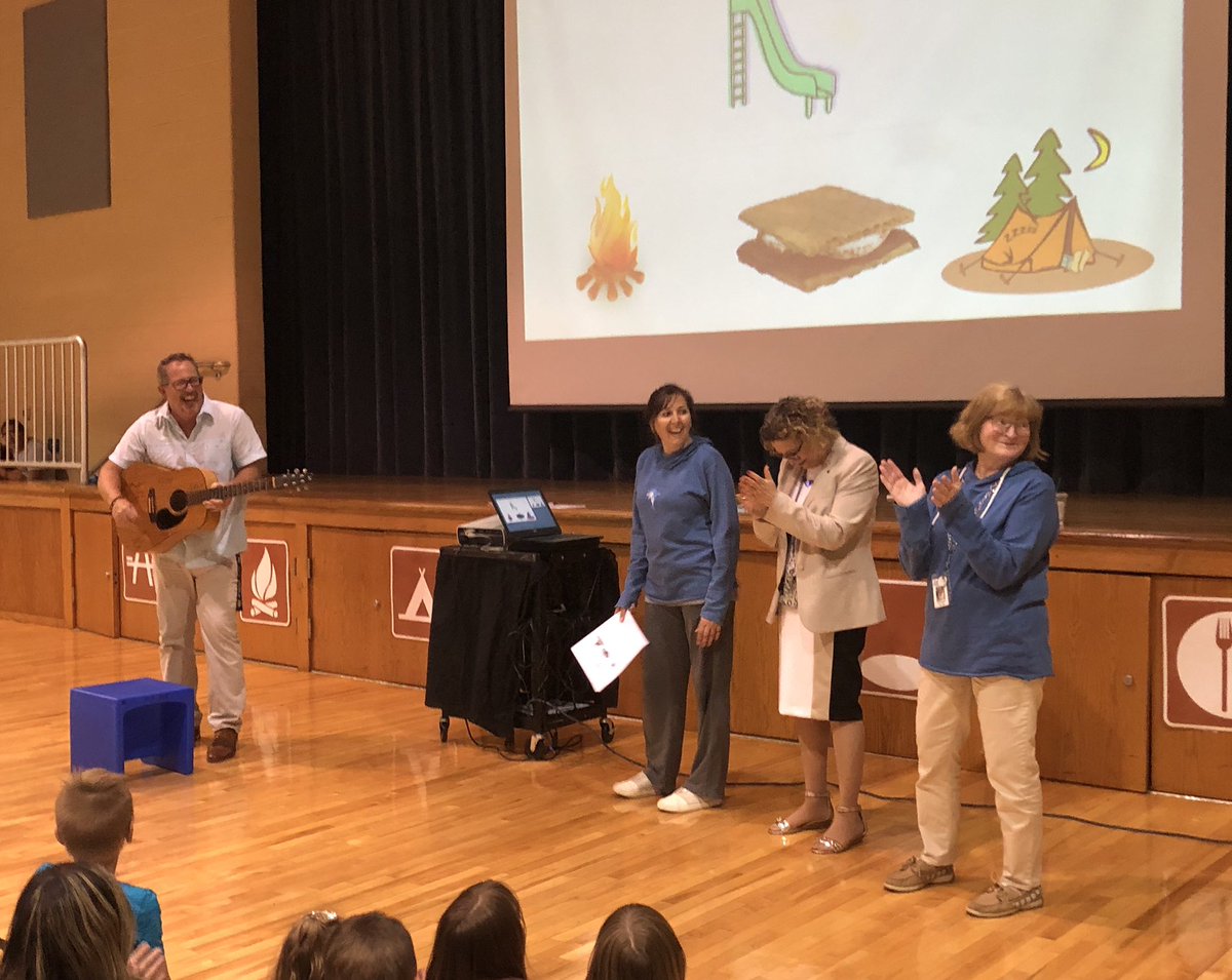 TracieLPerez's tweet photo. WCB 1st Annual Literacy Night! Thank you K-2 campers and families for joining us! @wcb_principal https://t.co/p8KTx8QZ7D