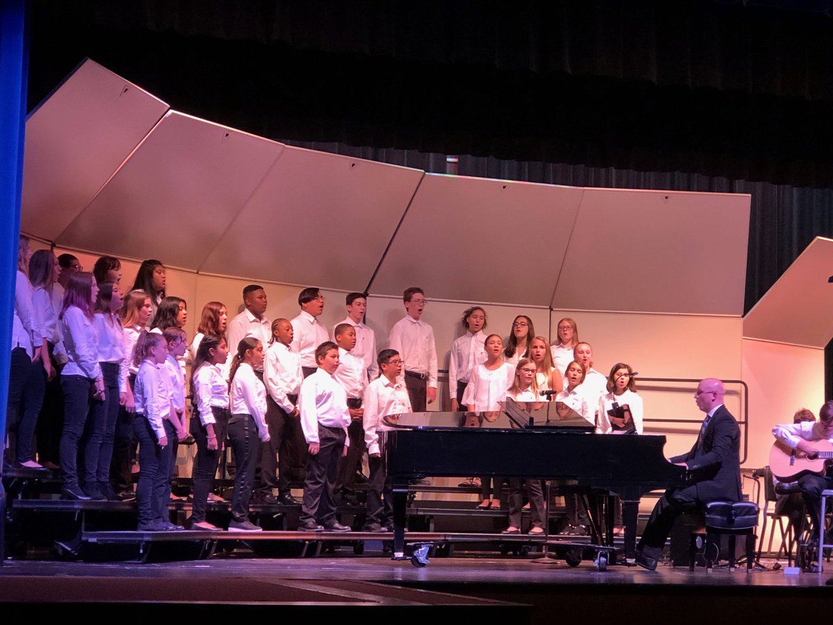 coachseeman's tweet photo. MYP Concert-no March for a power outage, we just rescheduled. #rammusic #dickinsonsation https://t.co/n3ATWAO5FO