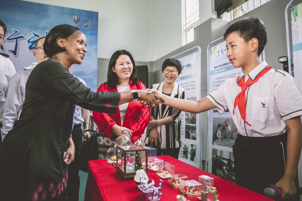 JoyceMsuya's tweet photo. “Climate change is not a single-generation job.” At a primary school in Hangzhou, China 🇨🇳 I saw so many interesting student innovations from bluetooth-enabled waste collection bins,to recycled musical instruments. The future is bright! #BeatAirPollution #WorldEnvironmentDay https://t.co/etyIEPSnqg