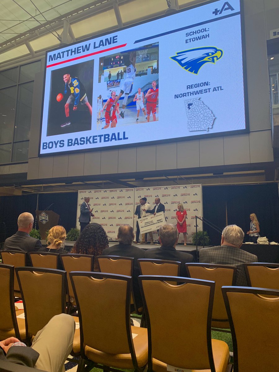 EtowahHS's tweet photo. Congratulations to @tori_ridgeway19 and @Matthew_Lane_ for representing EHS and the state of GA at the @PositiveAthGA banquet this evening. Thanks @coachjdasinger for repping the E!  Much love. https://t.co/GZOi4iYnfC