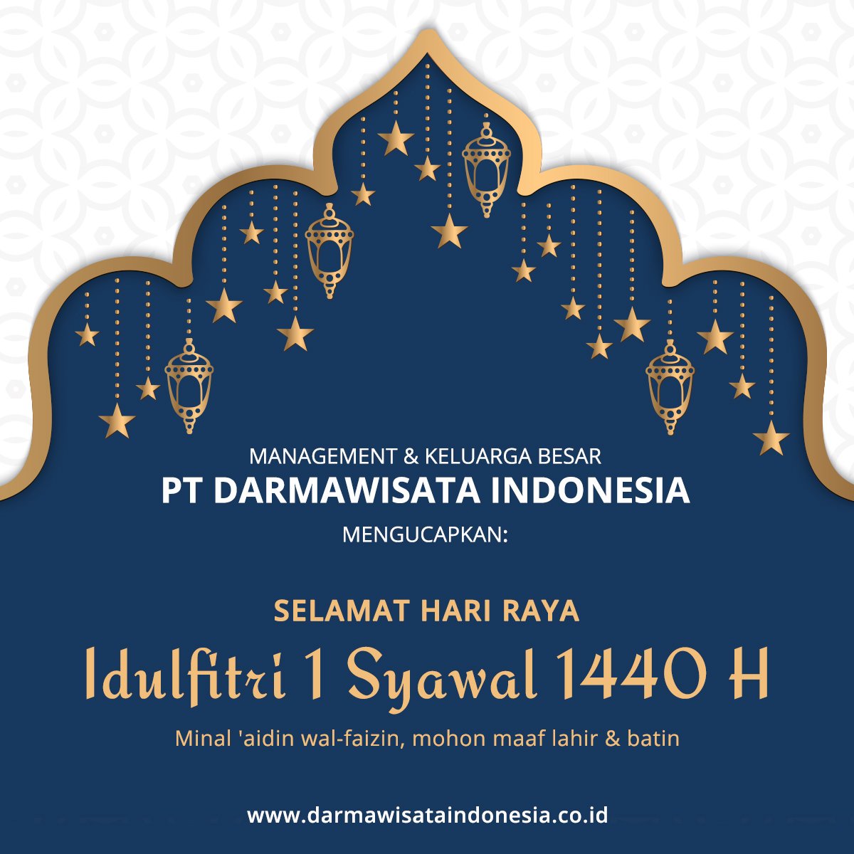 darmawisata's tweet photo. Management dan Keluarga Besar PT Darmawisata Indonesia mengucapkan: Selamat Hari Raya Idulfitri 1 Syawal 1440 H. Minal 'aidin wal-faizin, mohon maaf lahir &amp; batin 🙏 https://t.co/tMdNOUkifn