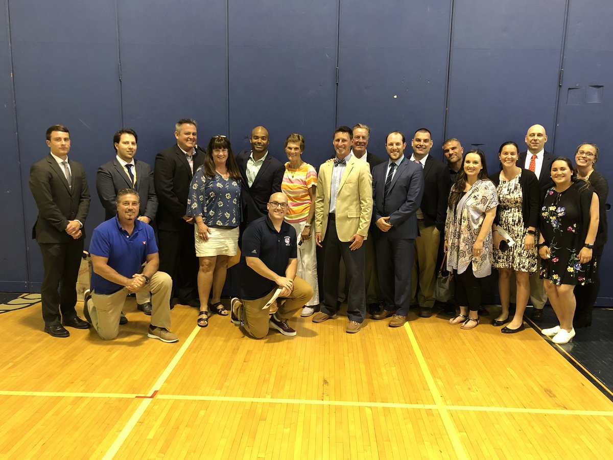 Thanks to all of our Teachers/Coaches who take the extra time to help mold our young men &amp; women in &amp; out of the classroom! Keep on grinding to continue making the best experiences for our students and community! #CultureWins #CultureMatters #SailorNation  🔵⚪️