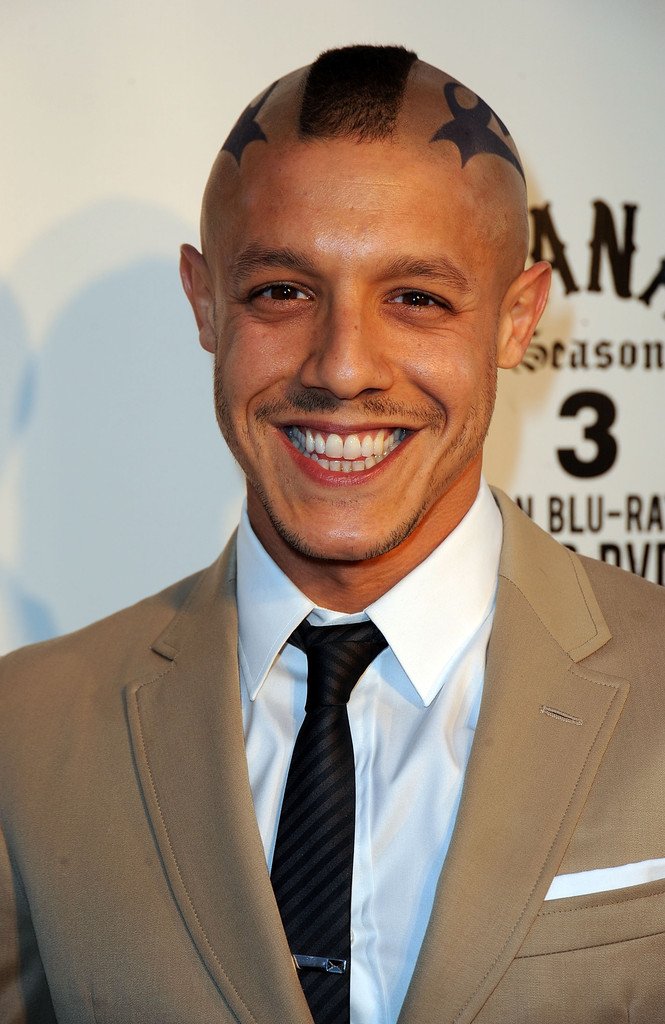 Happy Birthday Theo Rossi 