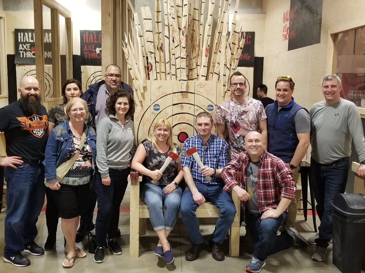 GregDumaresque's tweet photo. Great evening of friendly competition with this bunch #AtlFandAMGForum #halimacaxethrowing #wellness https://t.co/QJnDMw1fdP