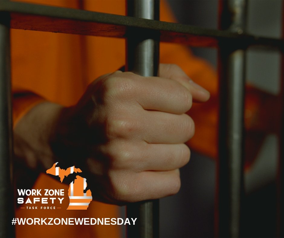 MDOT_Southwest's tweet photo. Work Zone FACT: Injuring someone in a work zone can cost you $1,000, up to one year in prison and 3 points on your license.
#WorkZoneWednesday #TZD #WorkZoneFacts #MakeSmartChoices #DriverResponsibility https://t.co/OBWaebiZDC