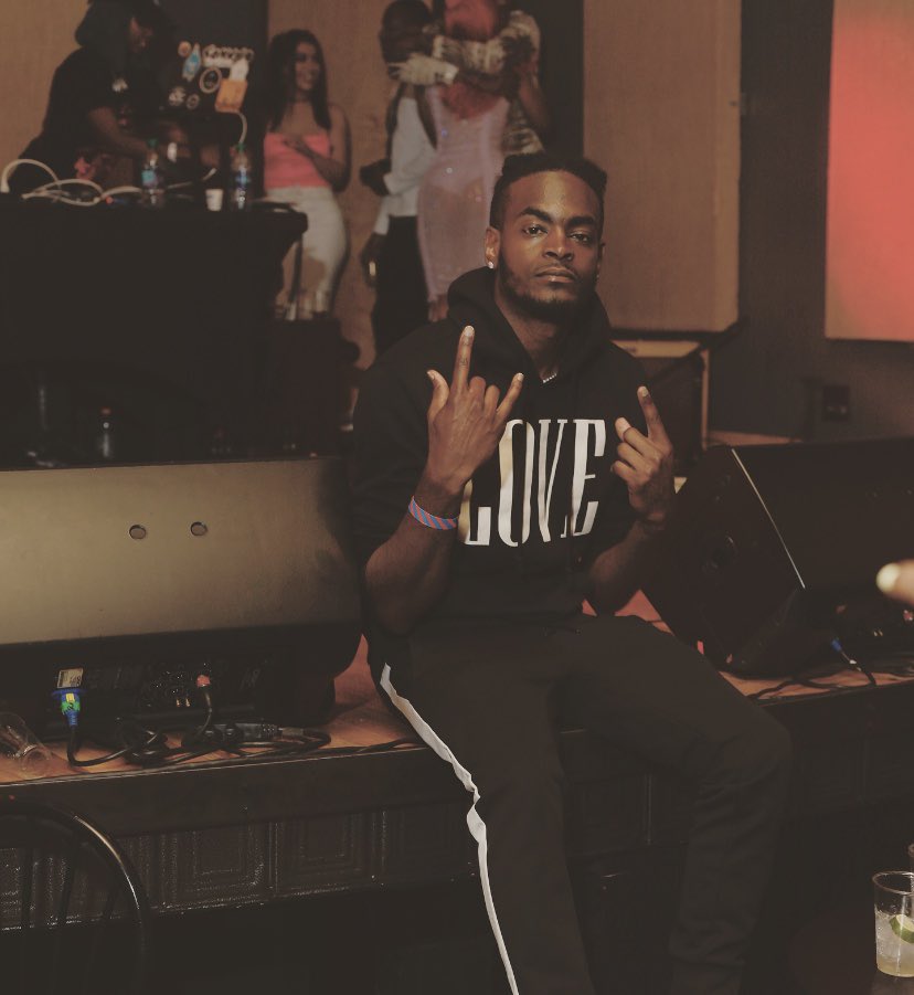 oneelite__'s tweet image. #OneElite #Supreme 🤟🏾♟