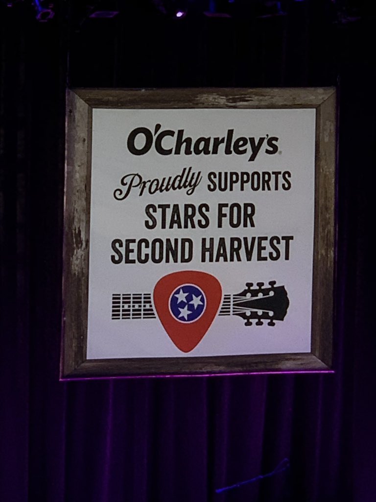 ShineOnMC's tweet photo. Listening to music &amp; supporting @2HarvestMidTN @theryman with @OCharleys, @KeithUrban and many more! What a great way to kick off #CMAFest2019 #StarsForSecondHarvest https://t.co/JRoSasvk0R