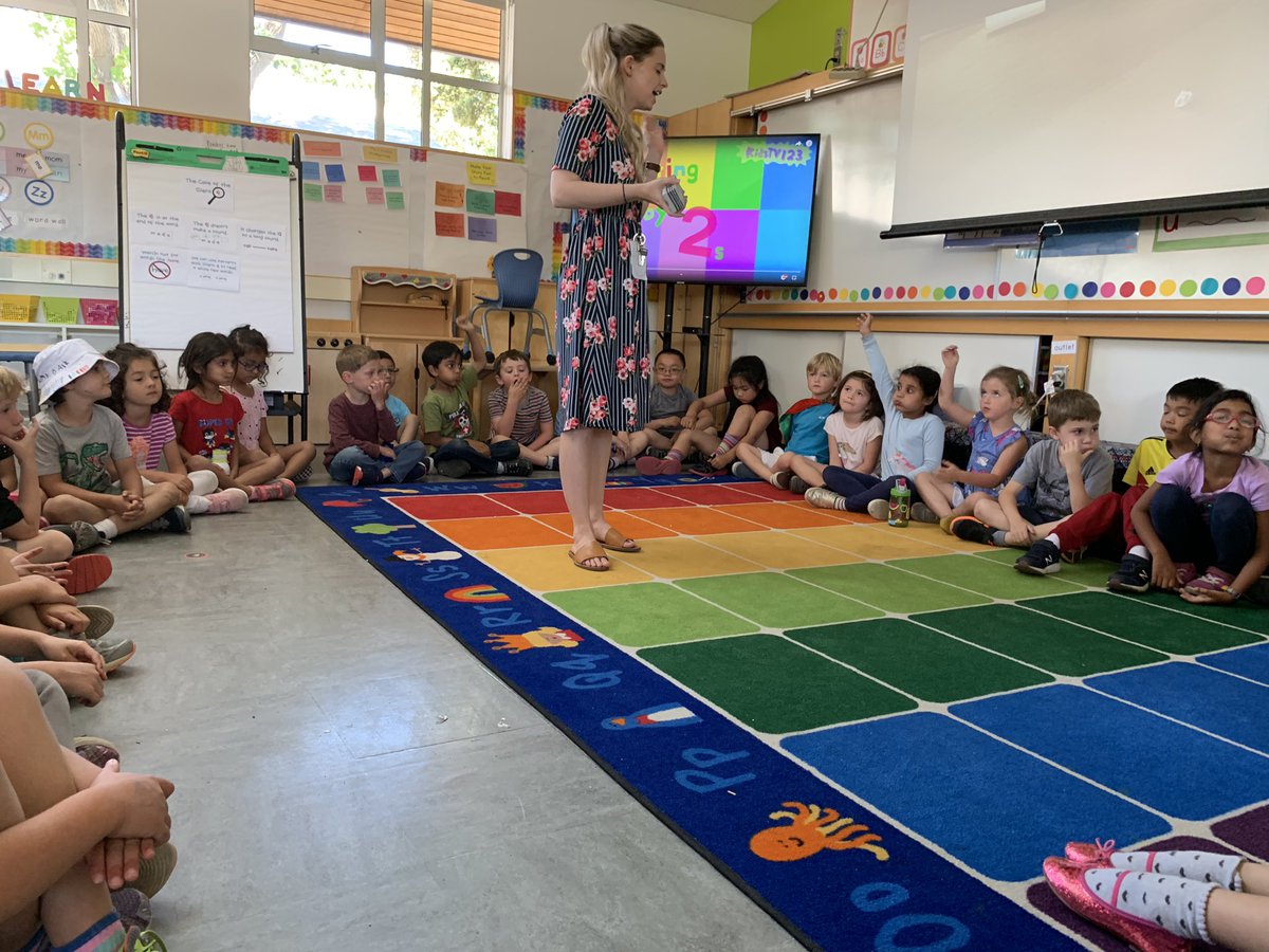 MissKimsKinders's tweet photo. Soaking up some last-days-of-k sweetness together as Team Kindy. So thankful for Miss Dugan and all things K. #LoveThisCrew #LoveMissDugan #SlowDownTheDays #DontBlink #AlmostFirsties @lasdk8 @OakPrincipal @kattell @MissDugansKs https://t.co/zubnnW0dK0