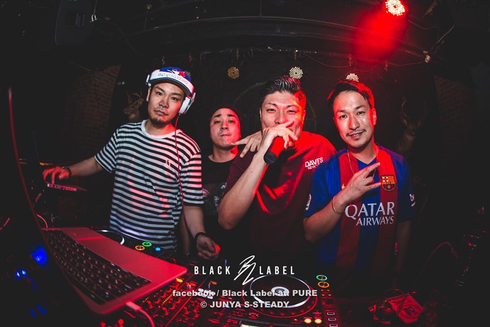 Black_Label06's tweet photo. 毎週火曜日開催!!!!
#black_label #b_l_o
@pure_osaka 
.
party snap
facebookから見れます!!!!
火曜日は是非PUREへお越しください🙇
.
https://t.co/gvxUYRaDD1
.
#junya_photo https://t.co/sTIlgXr8LG